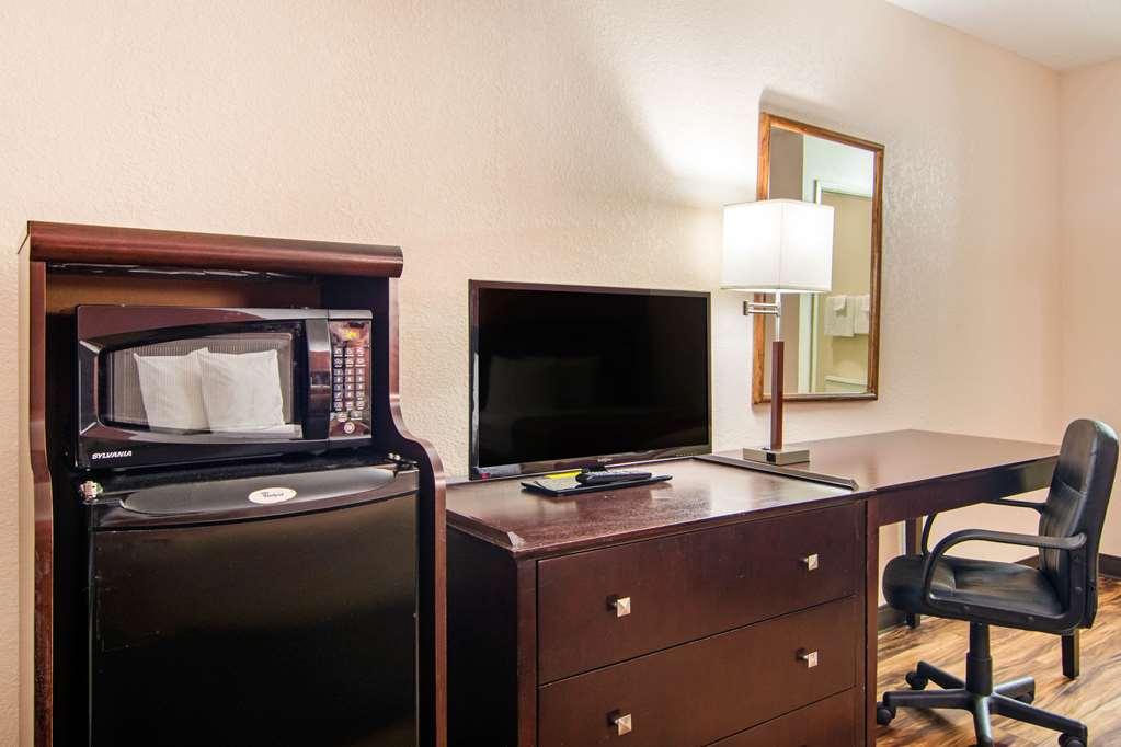 Econo Lodge Мадисон Номер фото