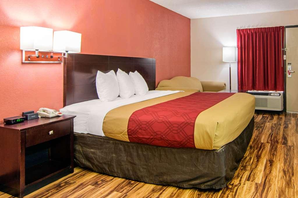Econo Lodge Мадисон Номер фото