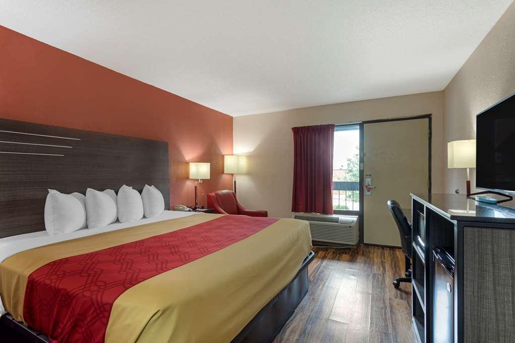 Econo Lodge Мадисон Номер фото