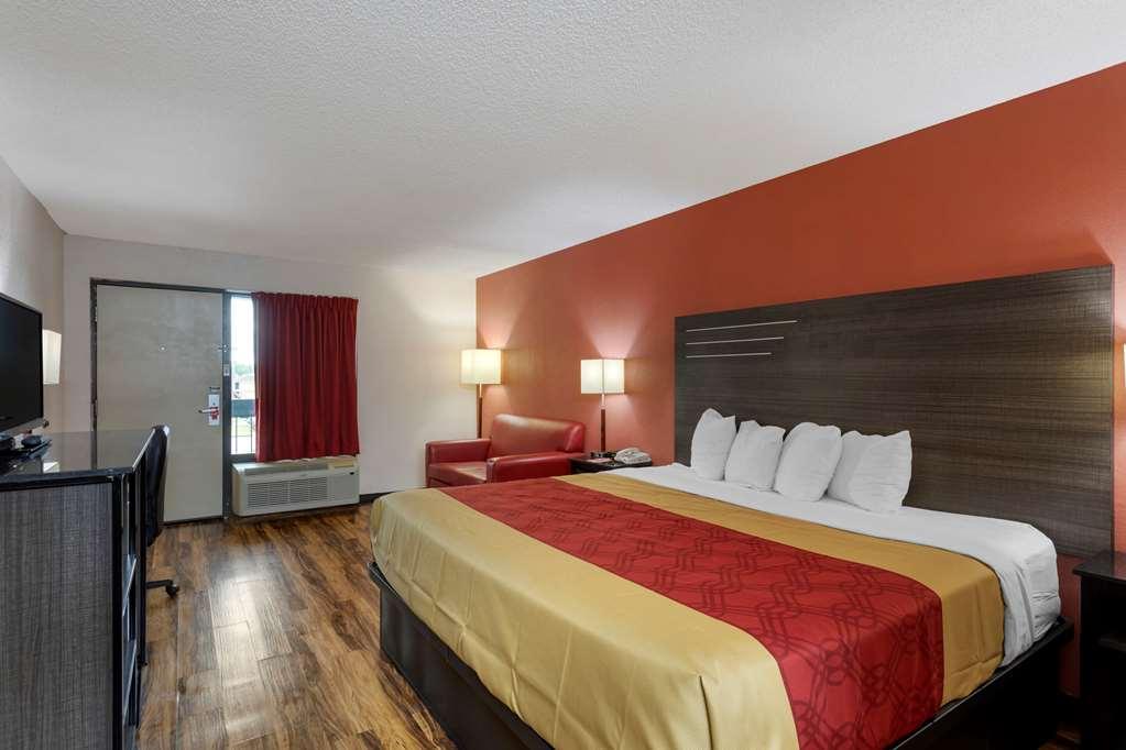 Econo Lodge Мадисон Номер фото